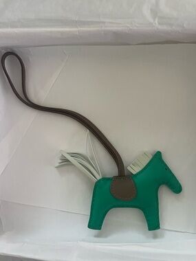 HERMES Rodeo PM Menthe Vert Fizz Etoupe leather bag charm